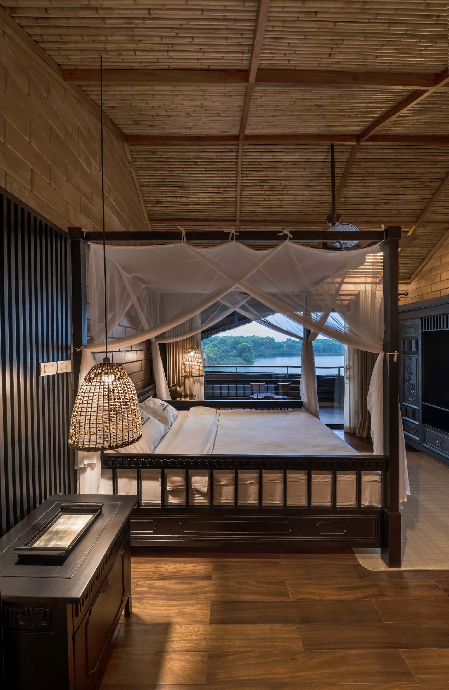 Nhà bậc thang Step House (Tomodachi Retreat - Làng Mít) tại Sơn Tây — ảnh 4