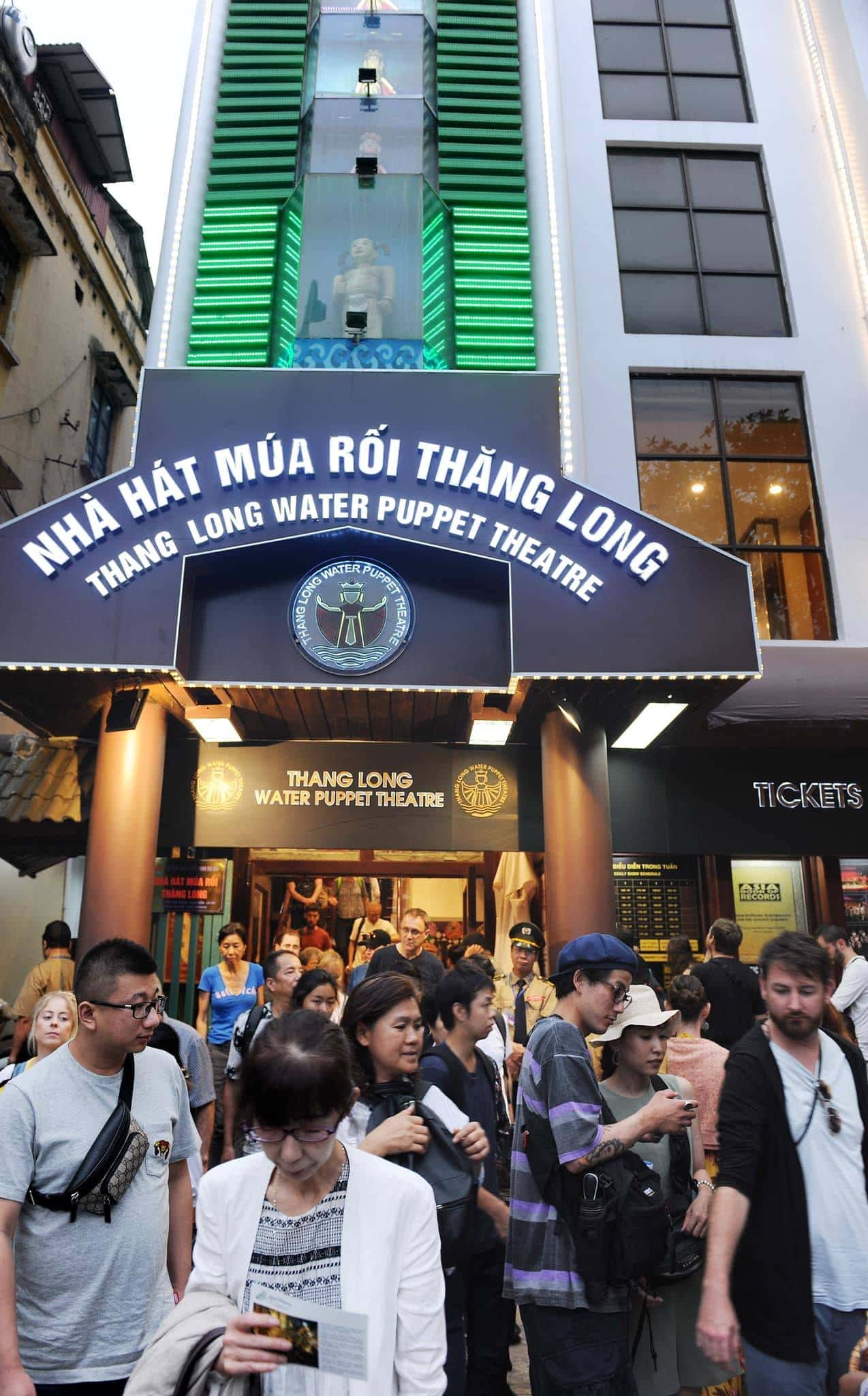 nha hat mua roi nuoc thang long 