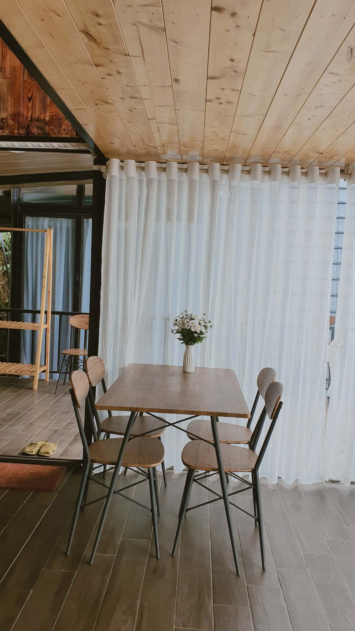 justfly cloud bungalow bach xanh house tam dao  