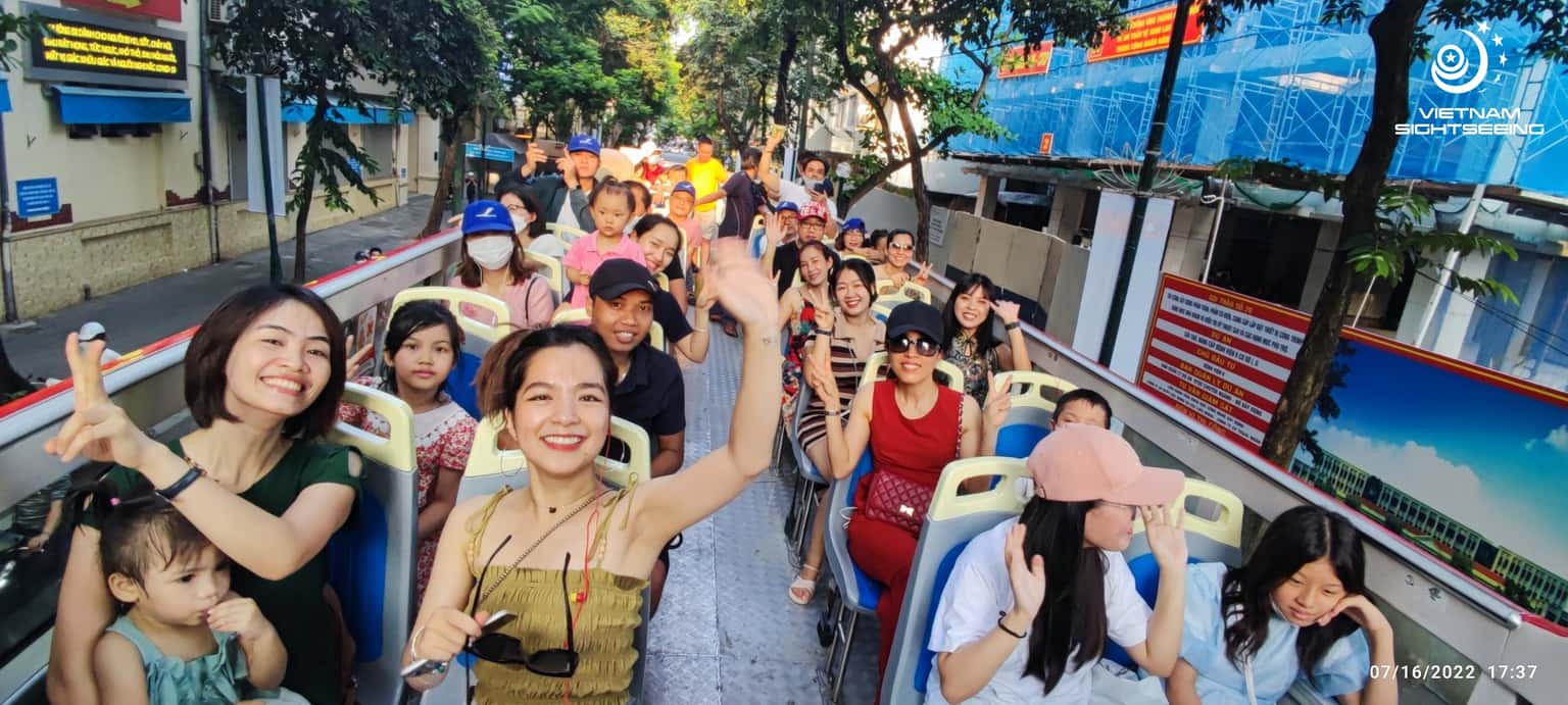 hop on hop off bus tour hanoi