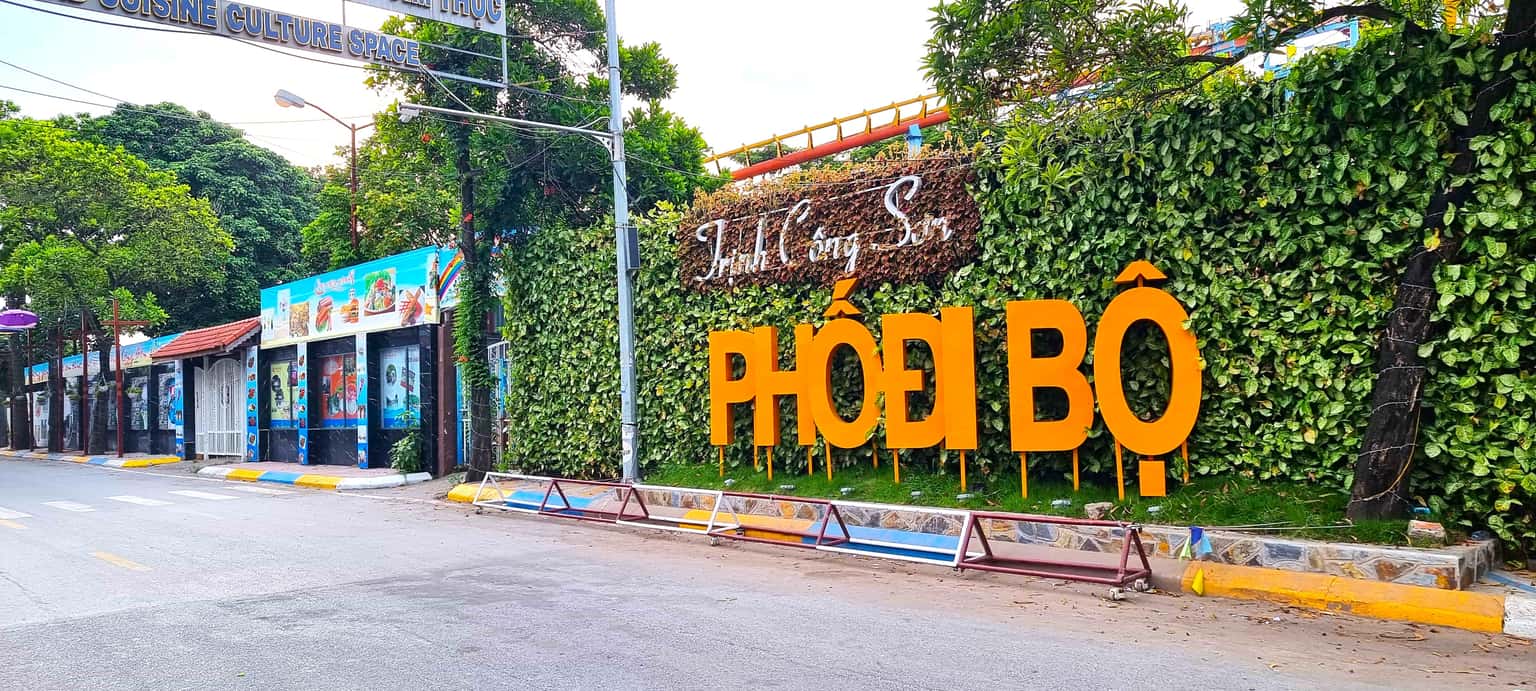 justfly pho di bo trinh cong son hanoi