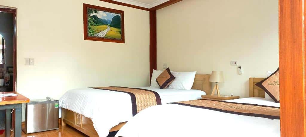 justfly triple room tam coc melody homestay ninh binh