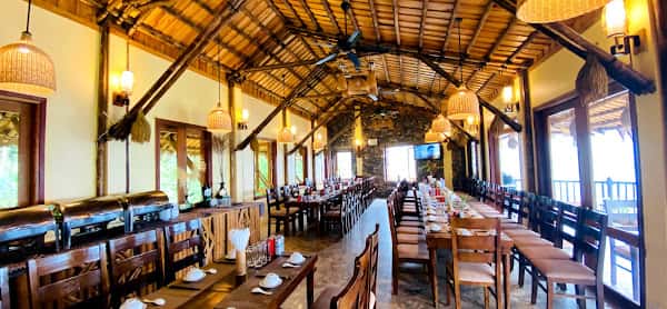 review danh gia nhan xet mai chau hideaway resort hoa binh hung bui tuan