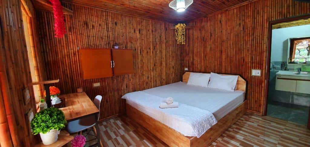 phong doi quoc khanh bamboo homestay ninh binh