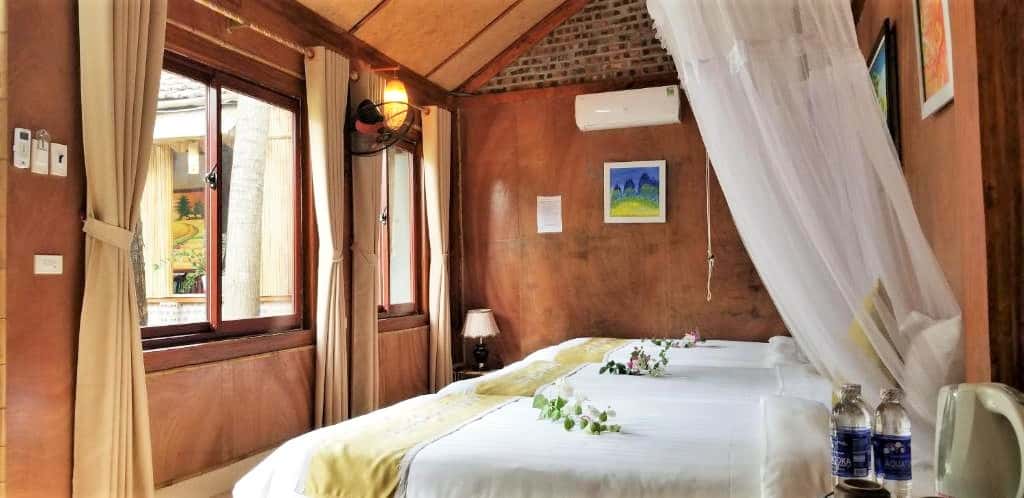 justfly phong triple view vuon green peace bungalow ninh binh