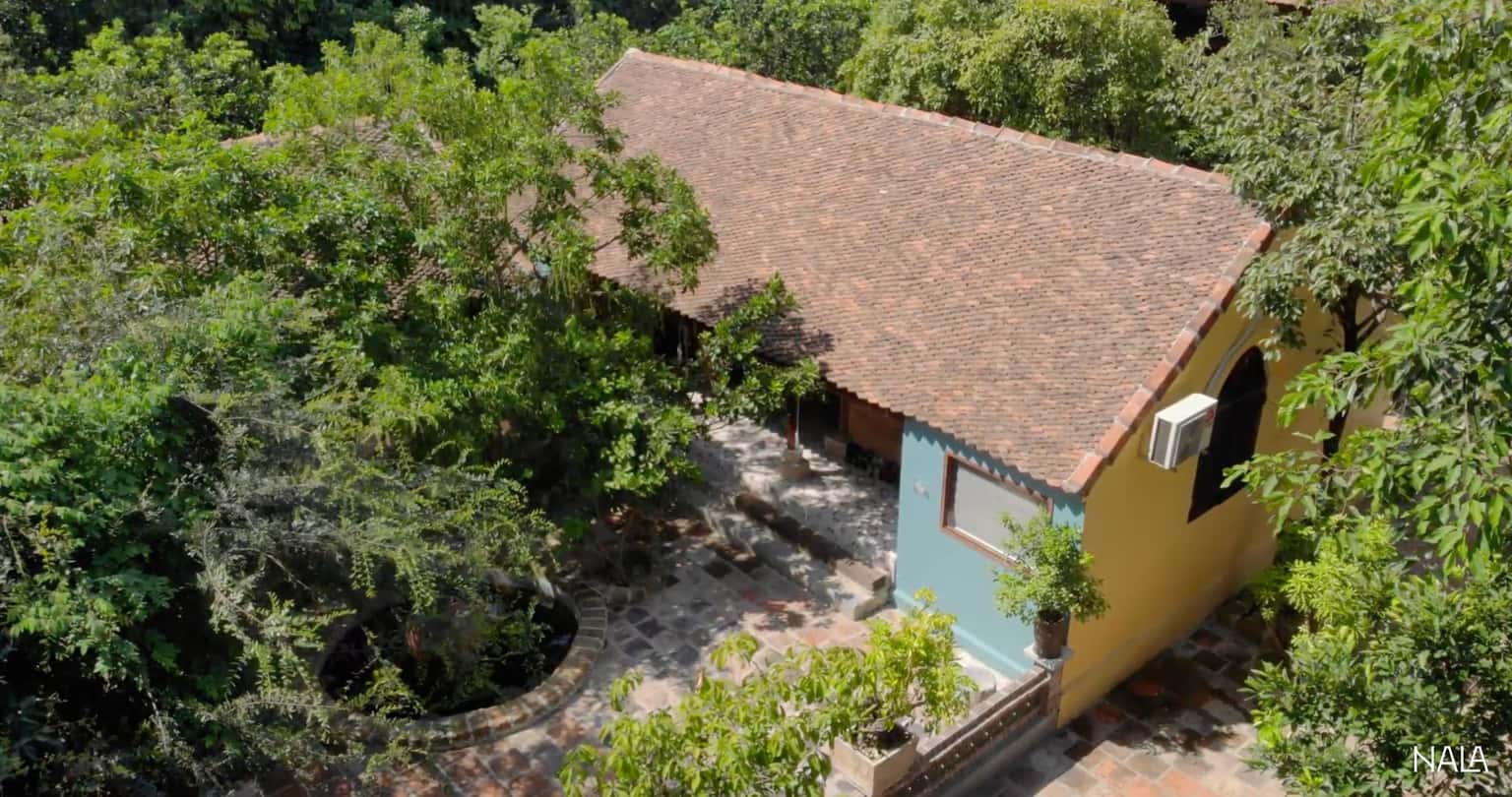 justfly nha co nala hoa binh