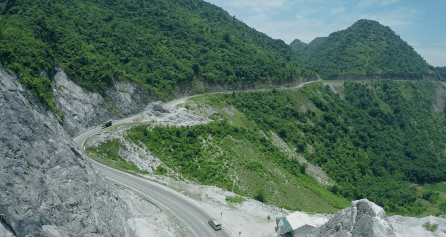 justfly deo thung khe hoa binh