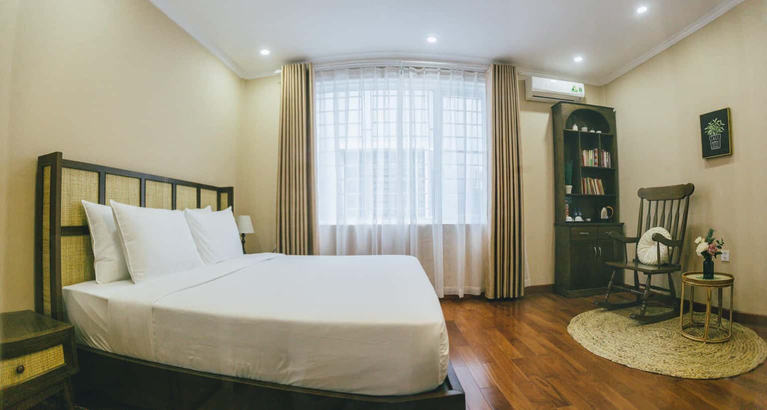 justfly ann house ha long
