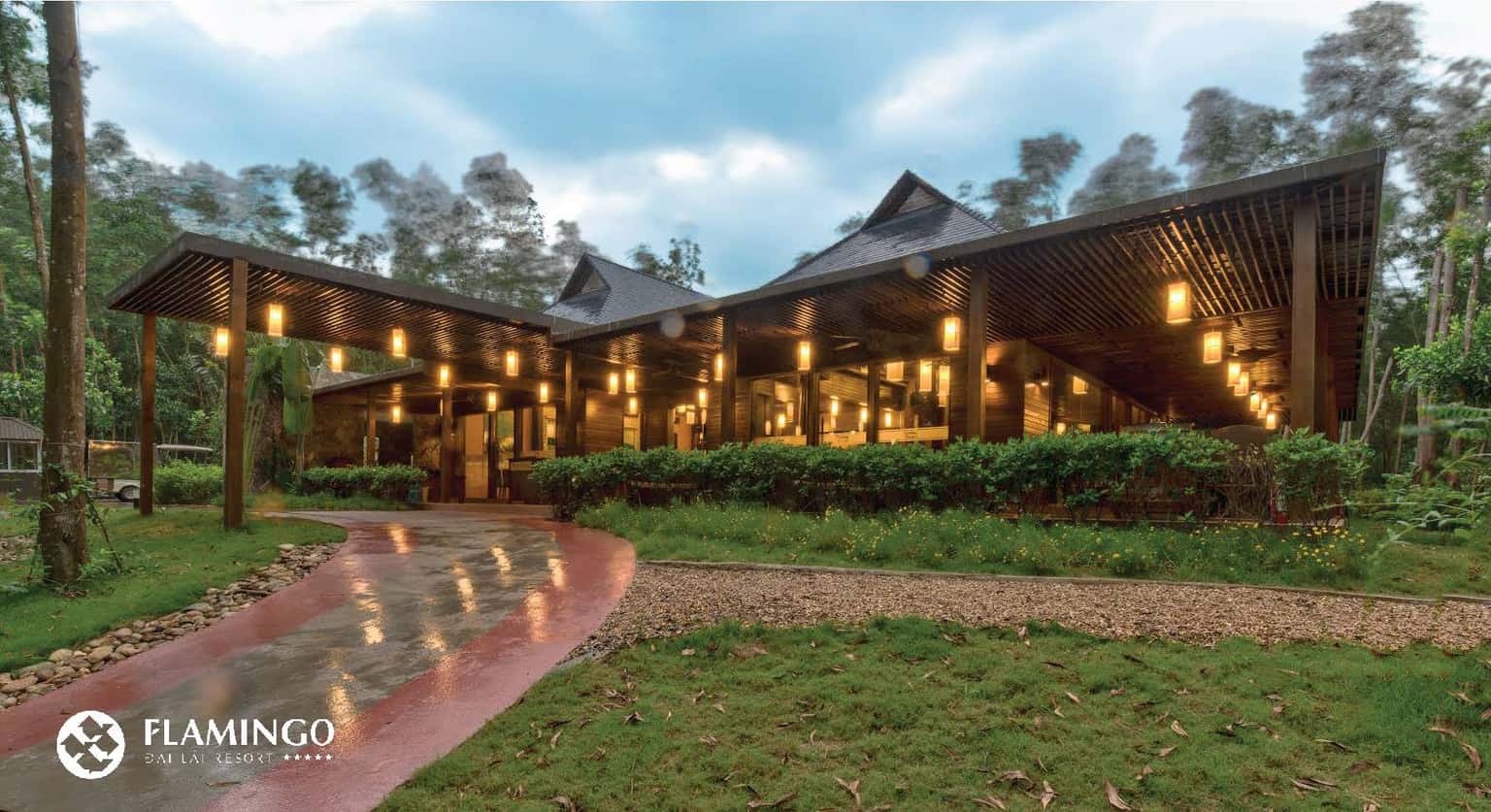 Nhà hàng Charm Palace Flamingo Đại Lải — ảnh 1