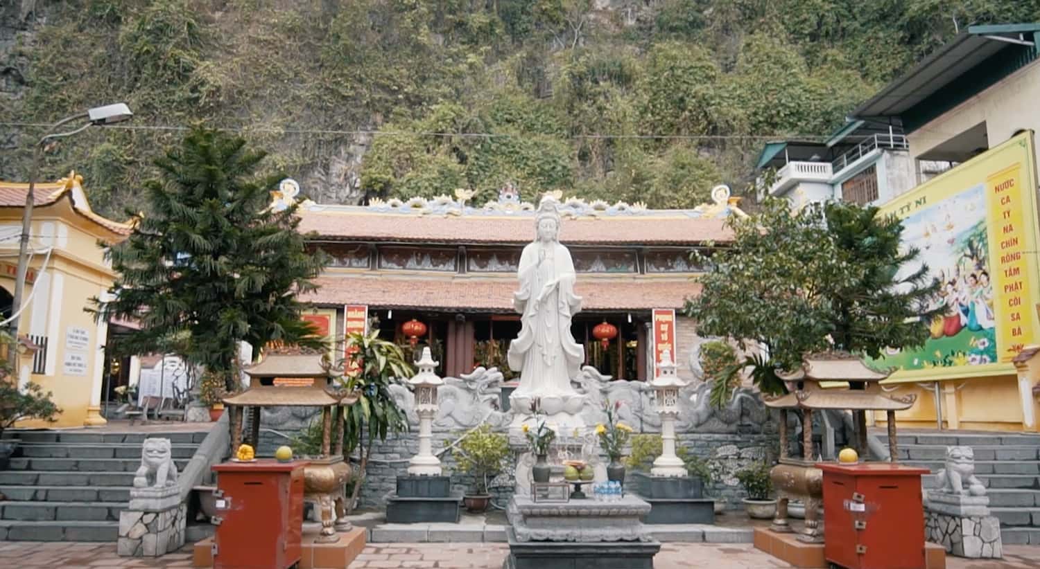 chua long tien dia diem du lich ha long attvdo21