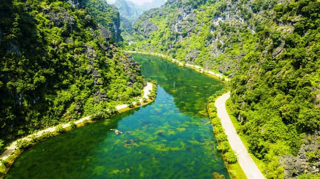 tuyet tinh coc dia diem du lich ninh binh attnib07