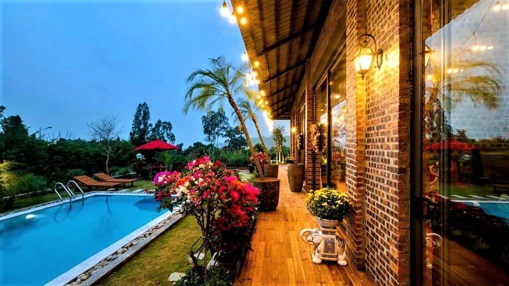 brick house tam dao