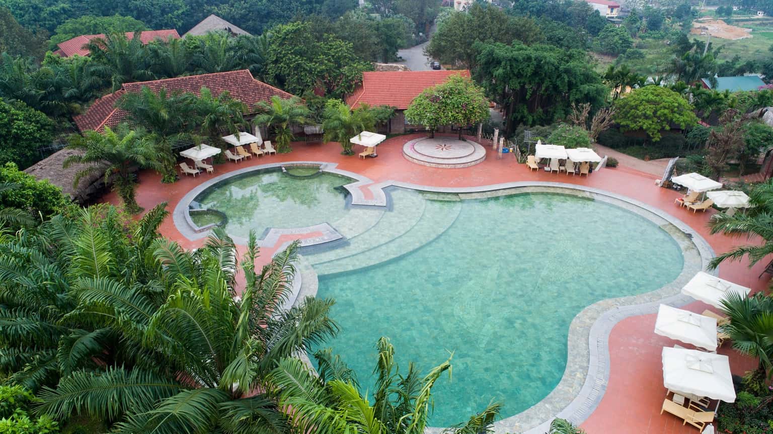 justfly be boi thao vien resort 