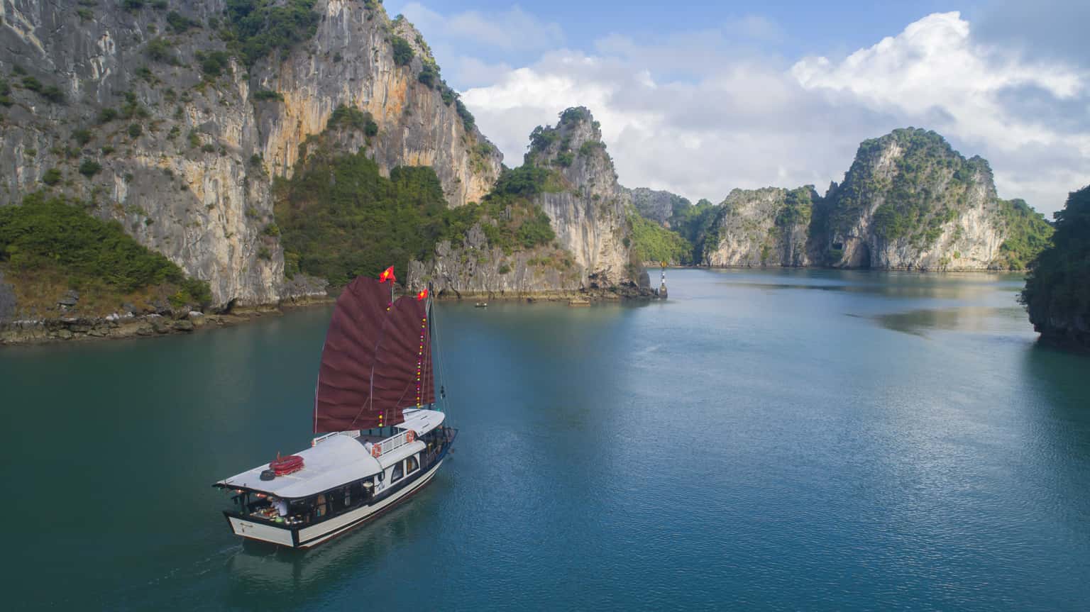 l'amour junk private charter indochina junk cruise ha long bay