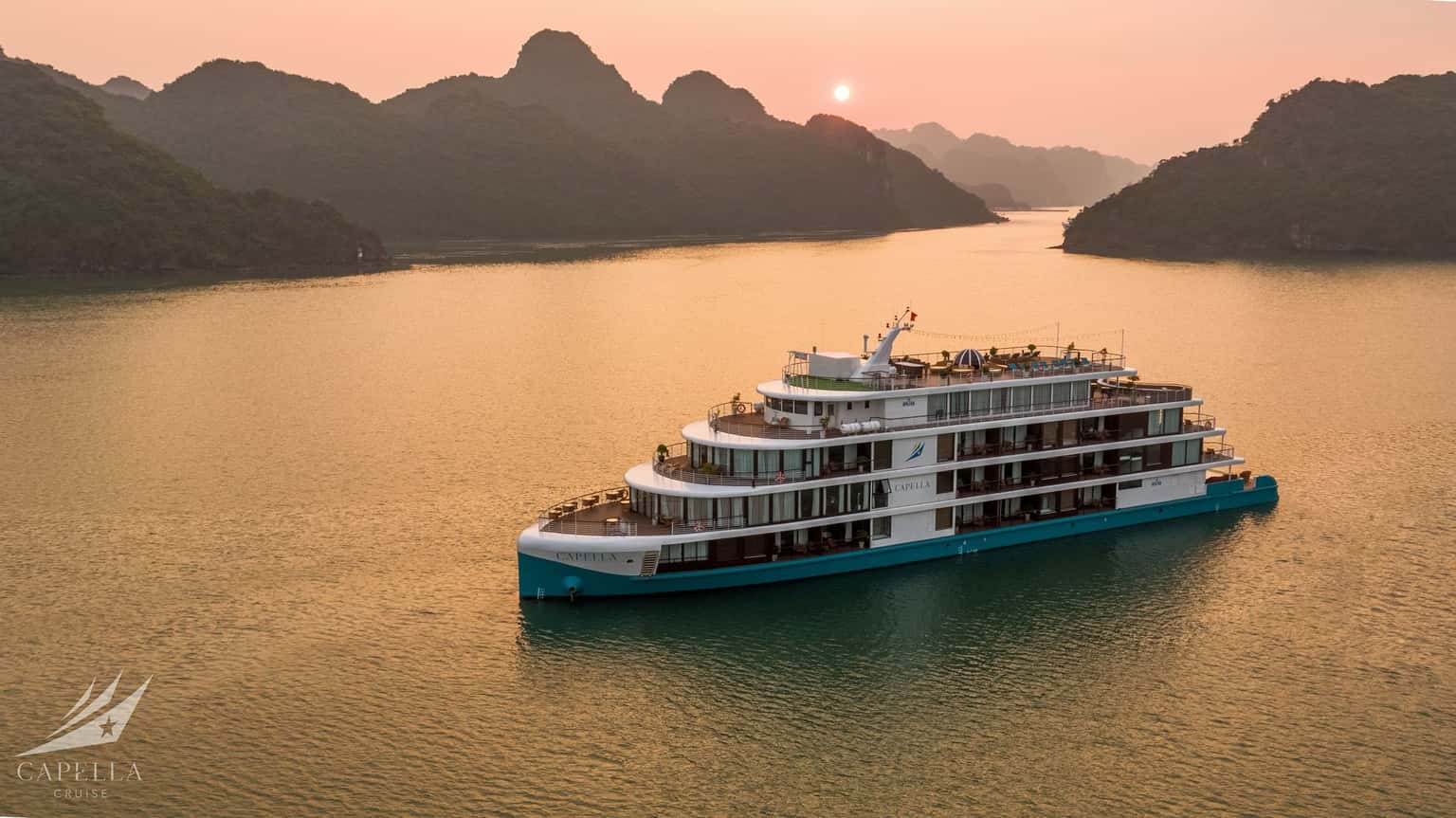 capella cruise ha long