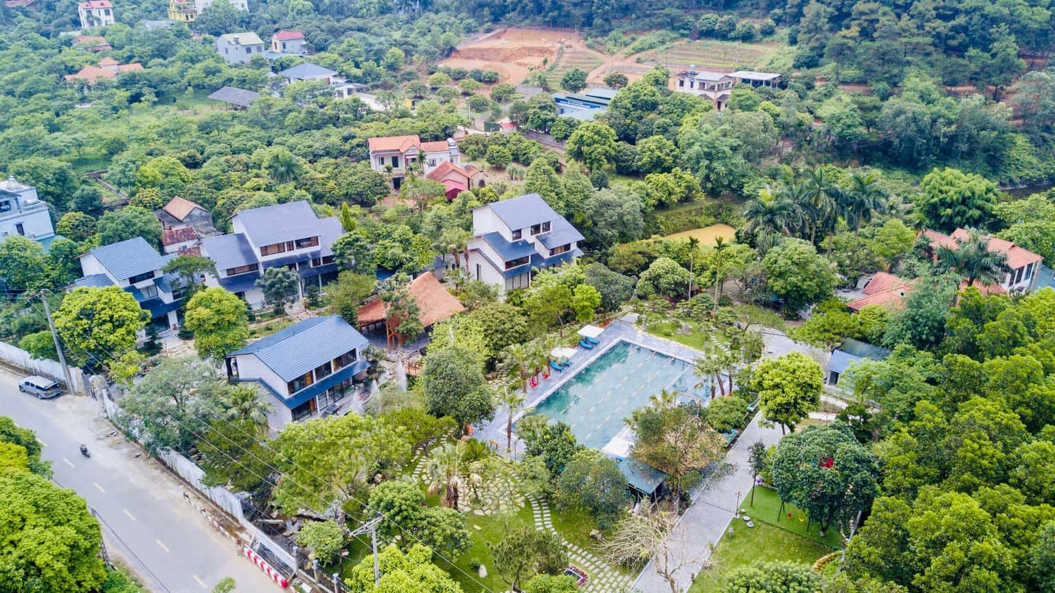 Sân vườn rộng 