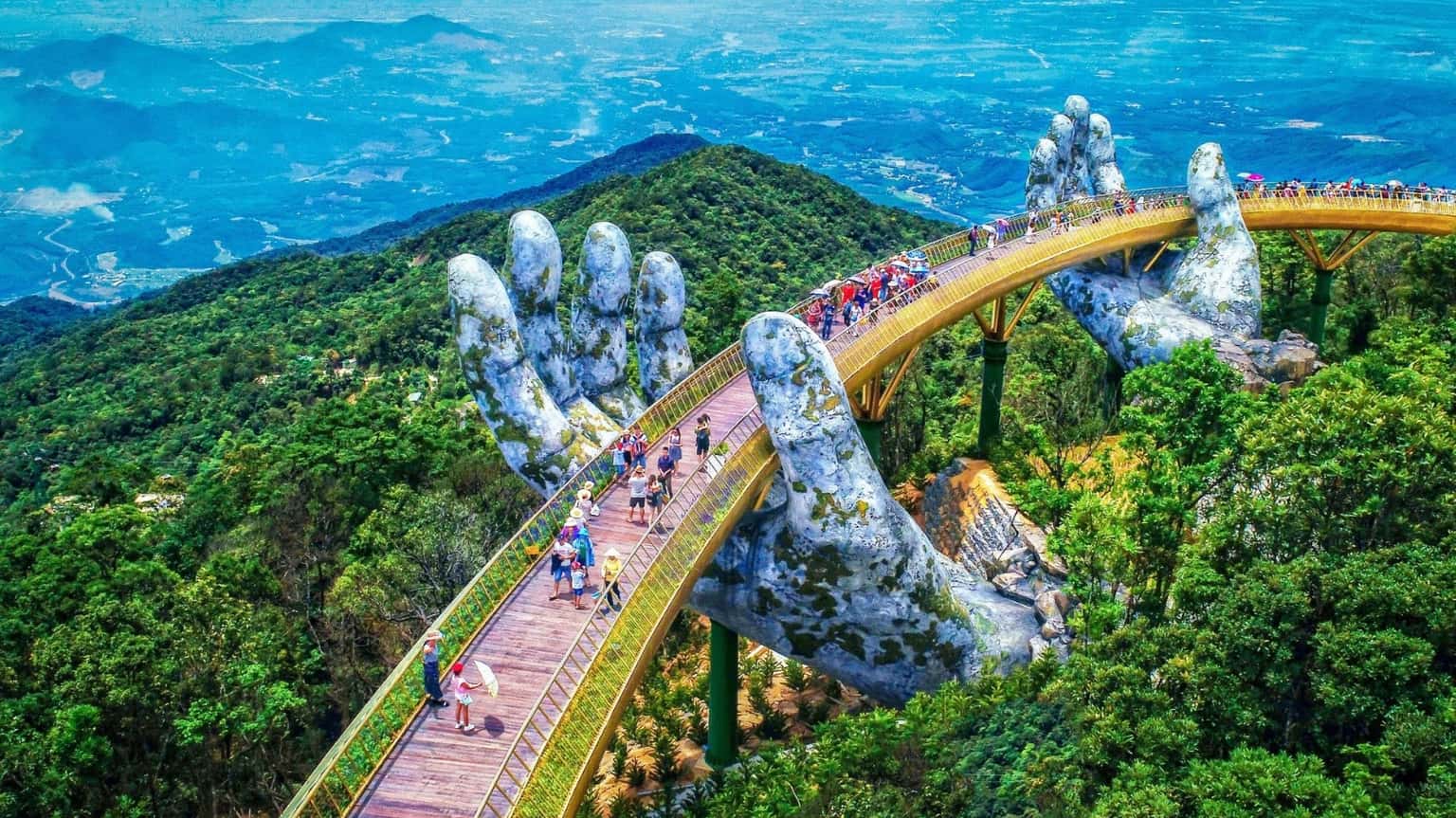 justfly cau vang da nang