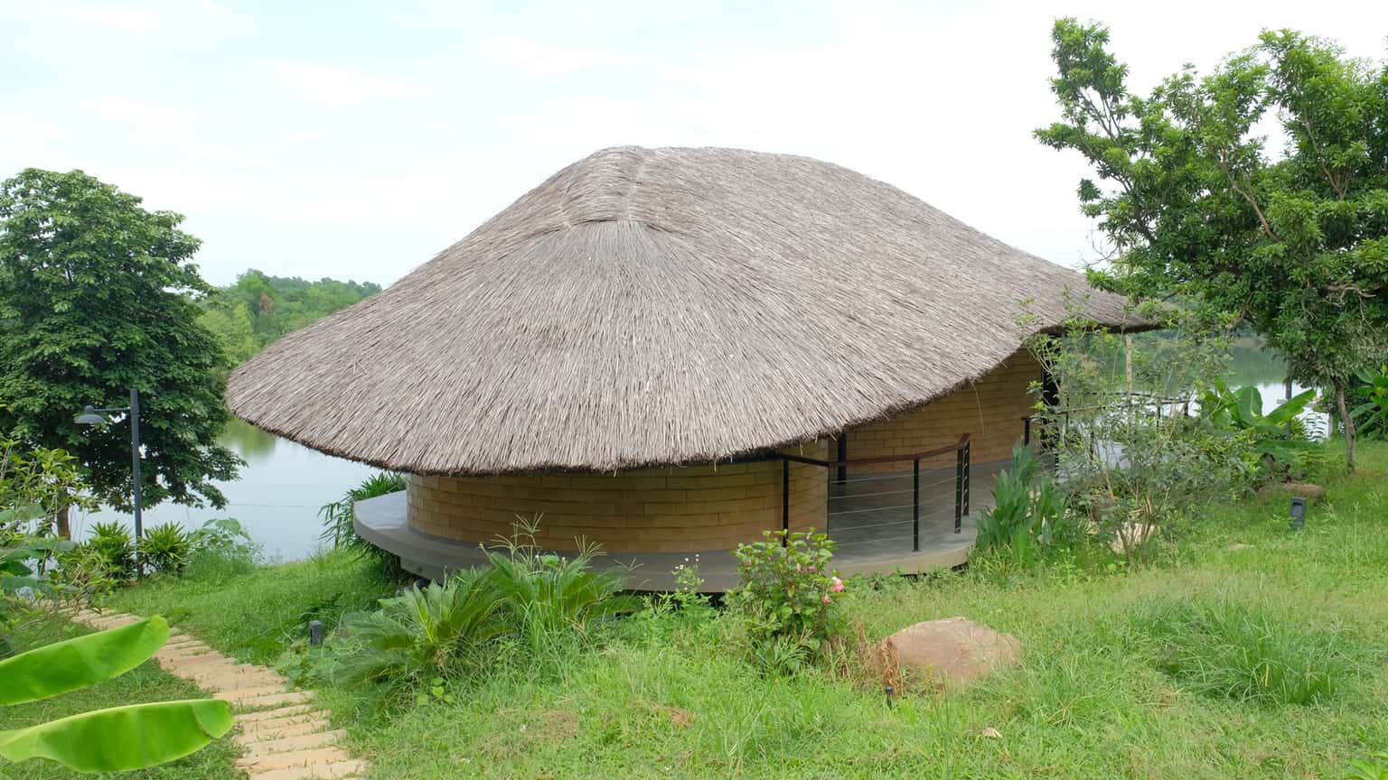 Nhà Hồng Xiêm Sapota Villa (Tomodachi - Làng Mít) tại Sơn Tây — ảnh 1