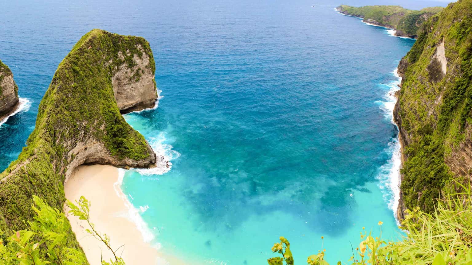 jusfly nusa penida island bali indonesia