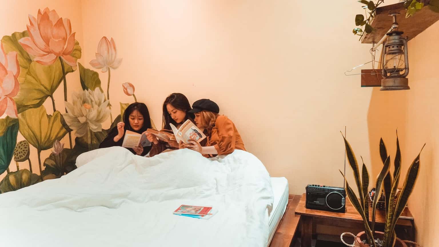 Blooming, Hoàn Kiếm — ảnh 1