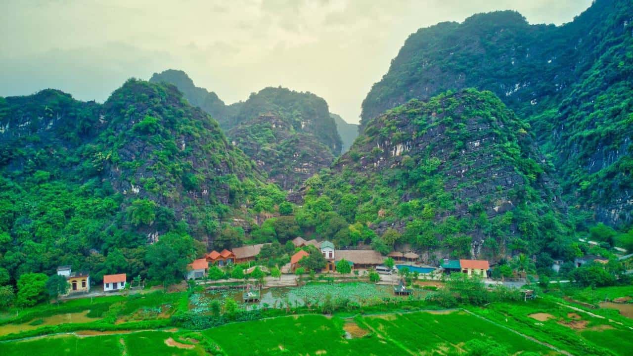bungalow view vuon green mountain homestay ninh binh