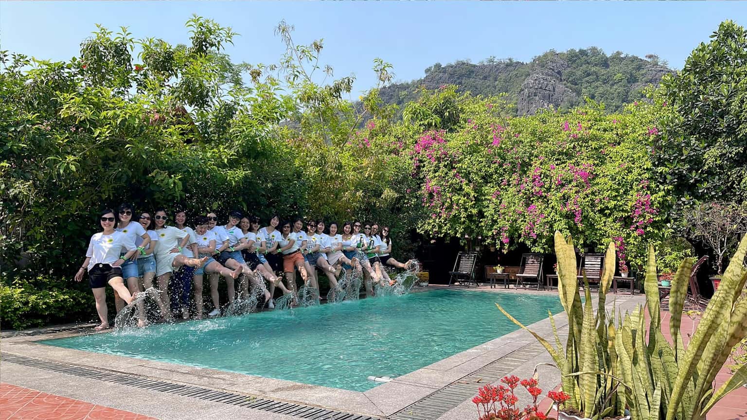 justfly tam coc garden homestay ninh binh