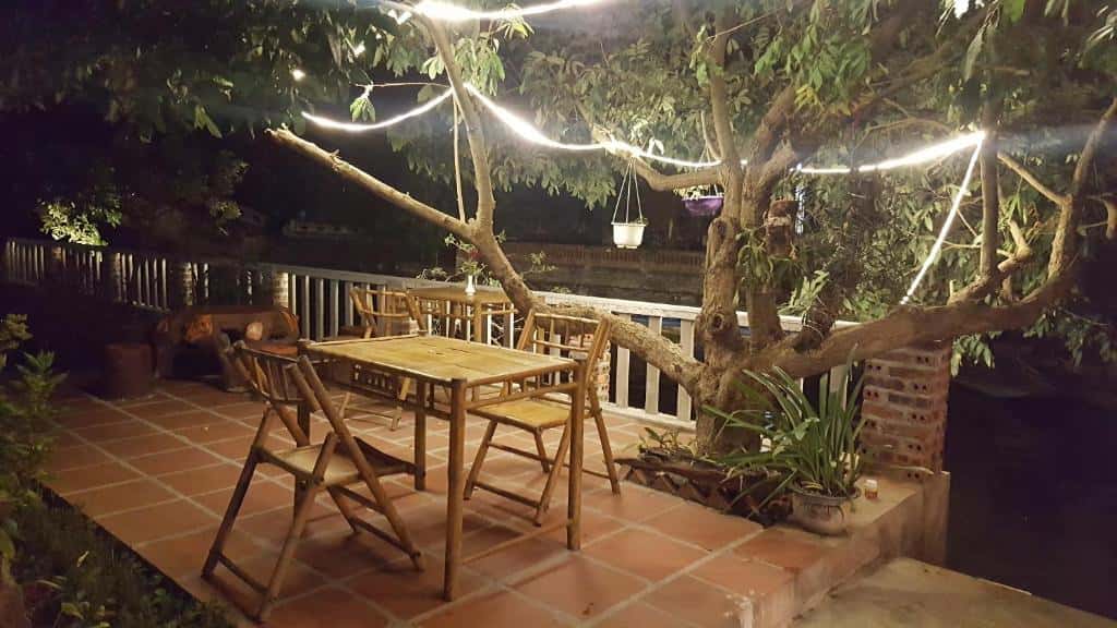 justfly quadruple room tam coc river view homestay ninh binh