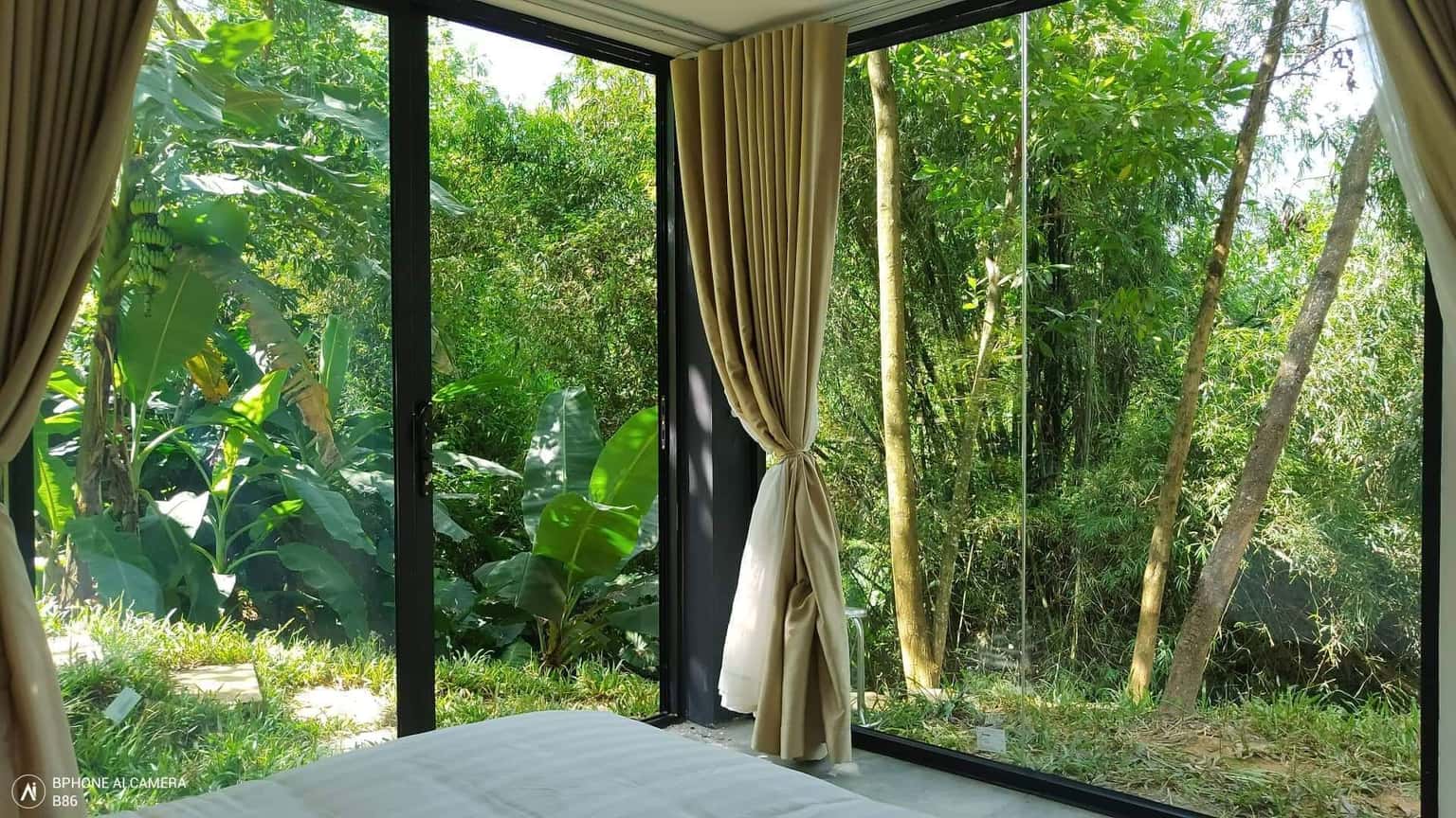 forest bungalow quin hill thach that ha noi