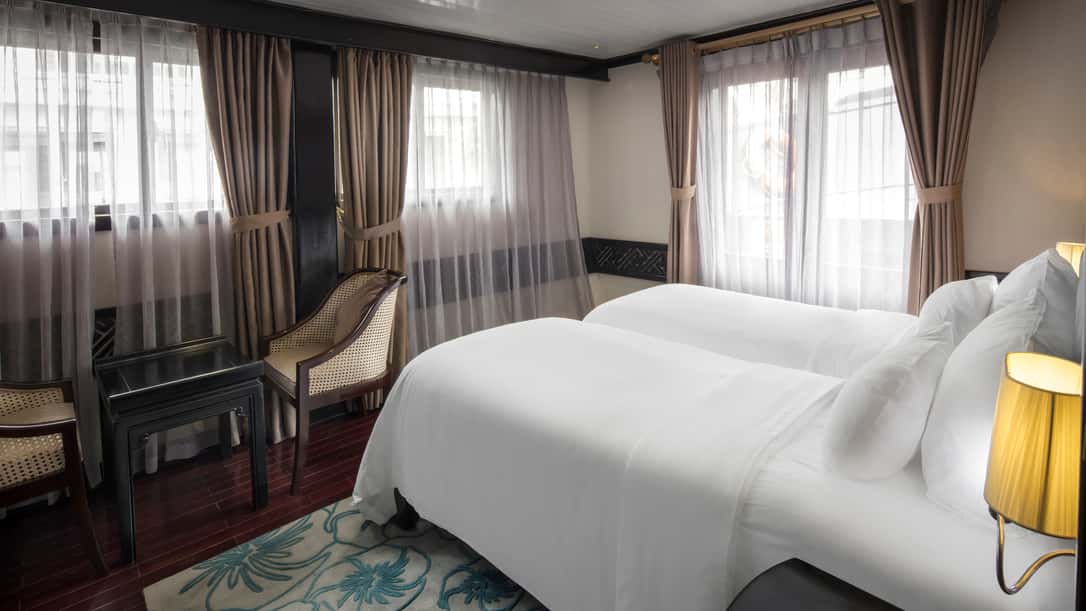 paradise sails 16 cabins ha long