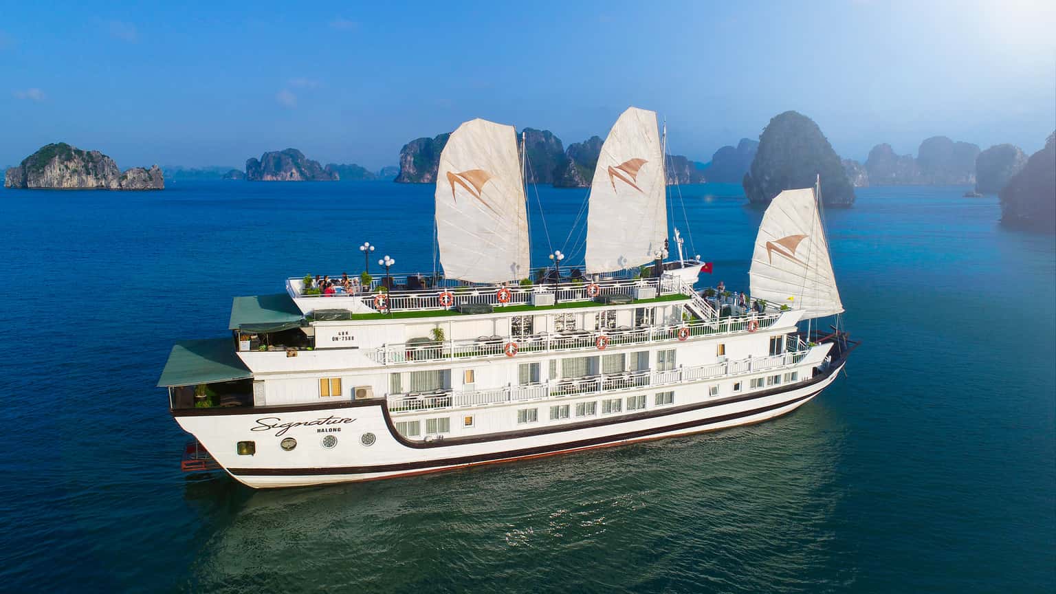 singnature cruise 12 cabins cruise ha-long bay