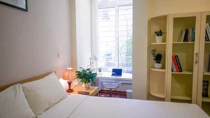 apartment 102 pham ngu lao hoan kiem ha noi