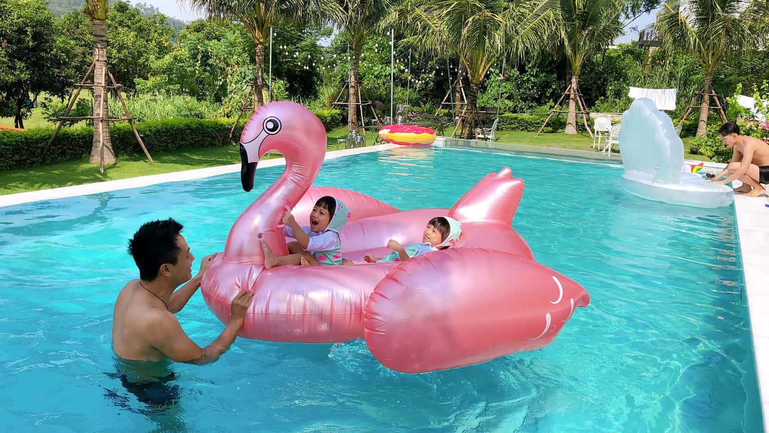 Swim floats