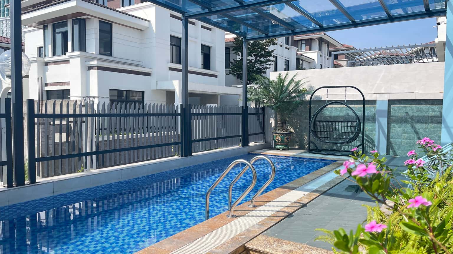 Private 45m2 pool