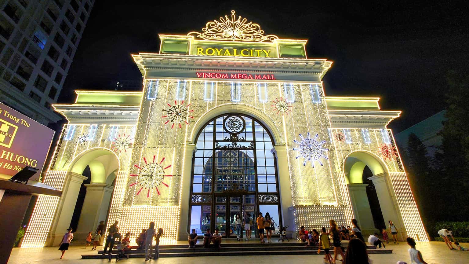 justfly royal city hanoi
