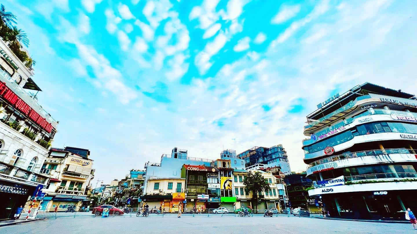 justfly quang truong dong kinh nghia thuc hanoi