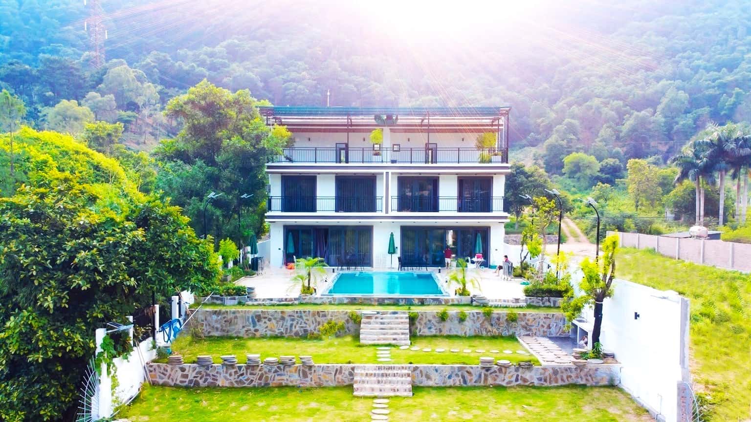 Sunland Villa at Đồng Đò Lake, Sóc Sơn — photo 1