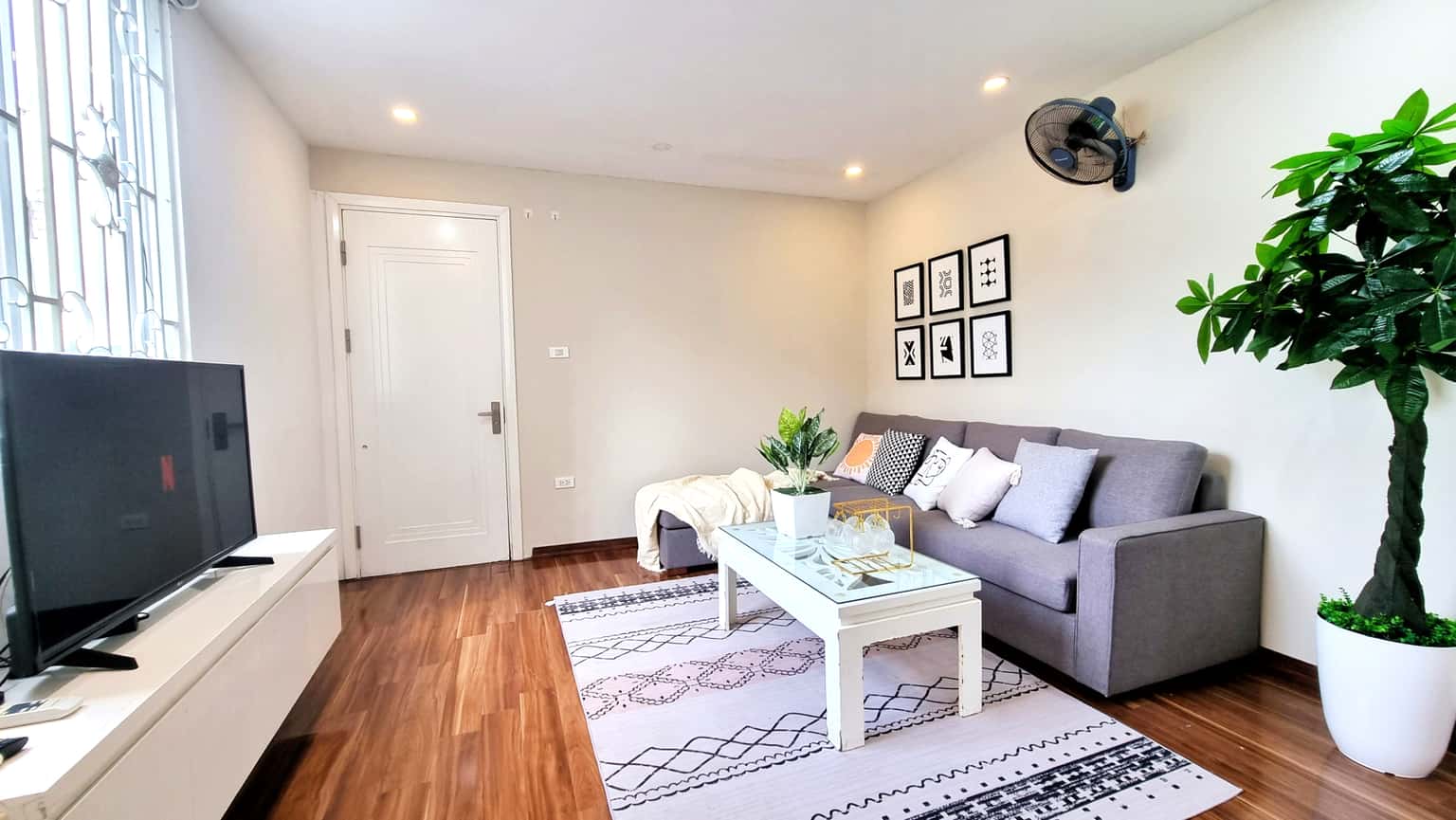 Apt 602 Lahomes Tuệ Tĩnh, Hai Bà Trưng — photo 3