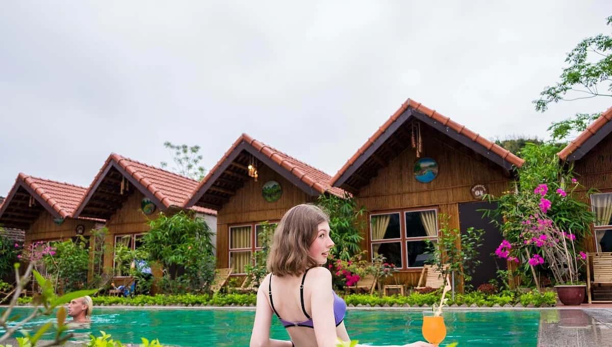justfly bungalow view ao tam coc garden homestay ninh binh