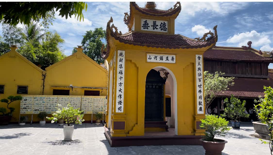 Chùa Trấn Quốc, Hà Nội  — ảnh 13