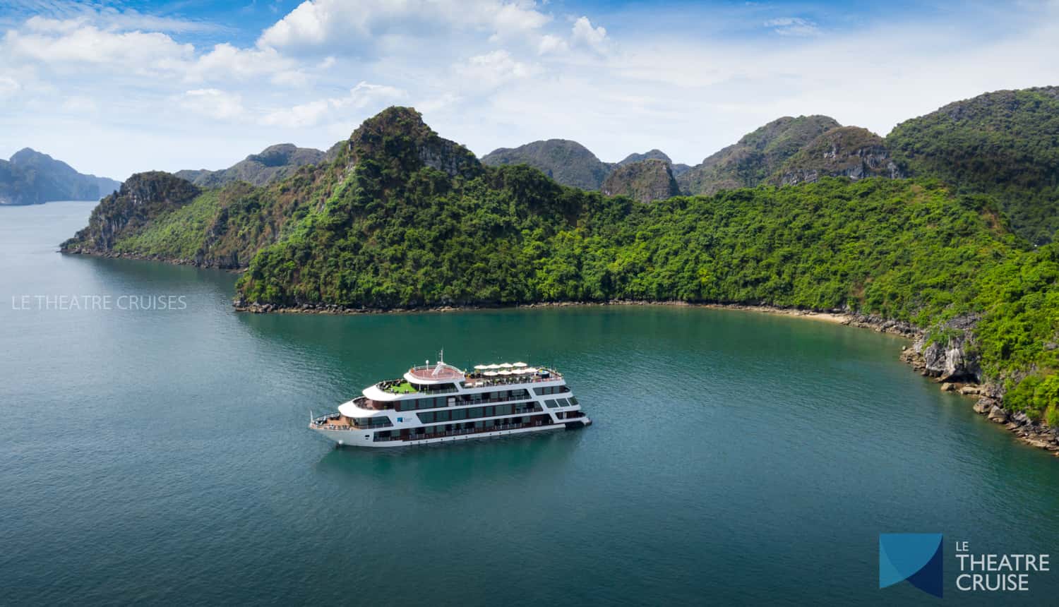 justfly le theatre cruise ha long