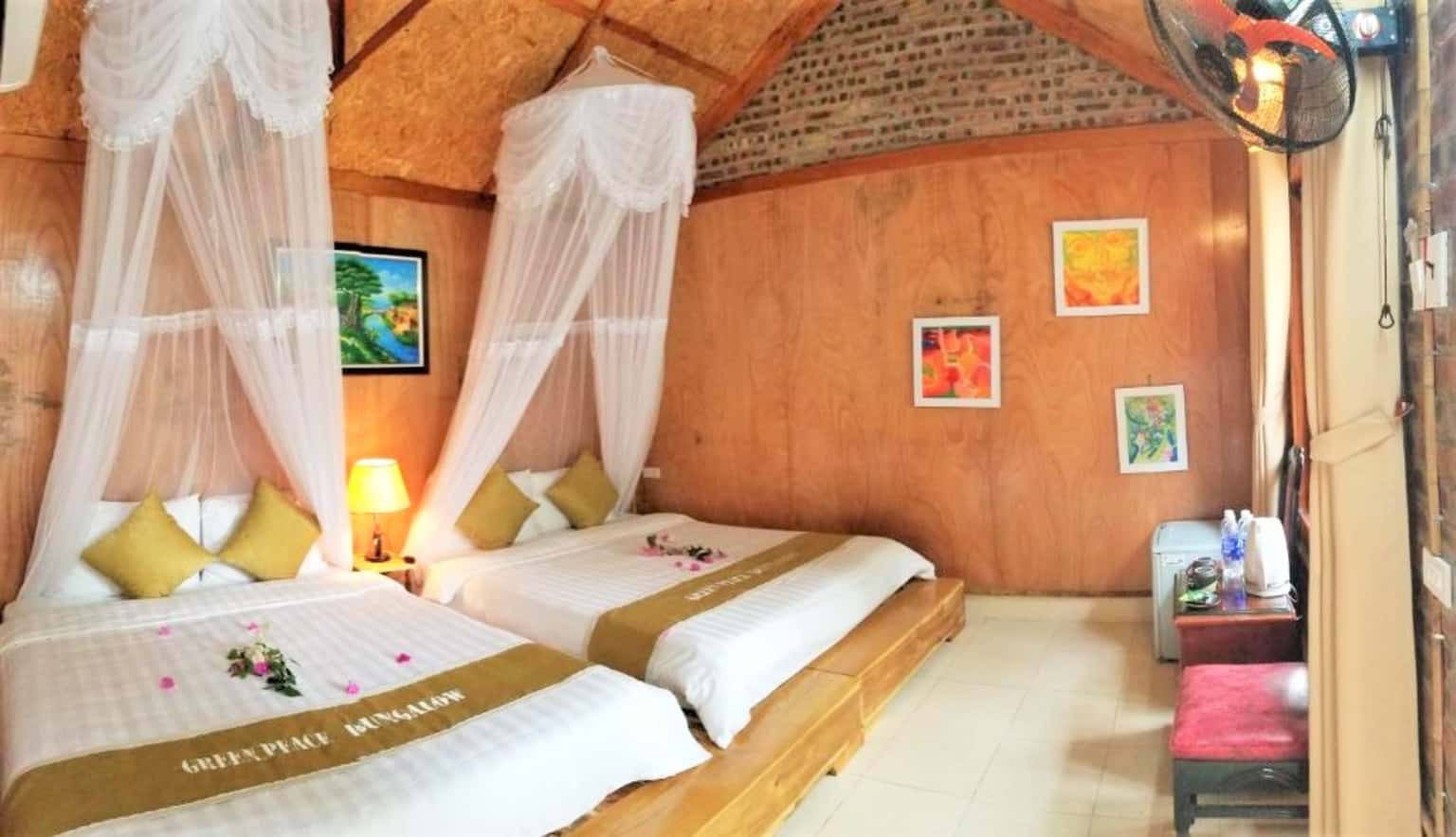 justfly phong gia dinh green peace bungalow ninh binh