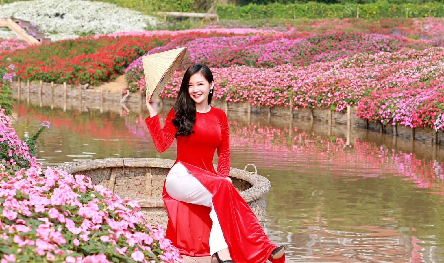 justfly thung lung hoa ho tay hanoi