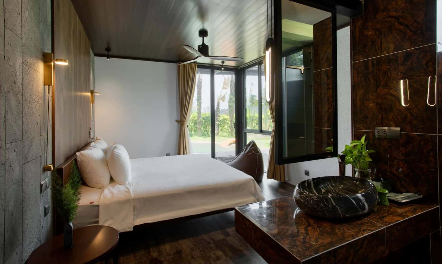 oasis spring villa tam dao