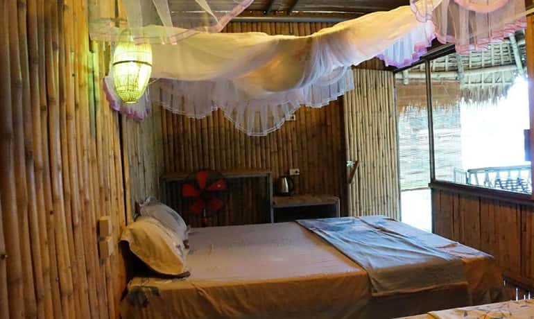 justfly ninh binh valley homestay bungalow mat nuoc ninh binh