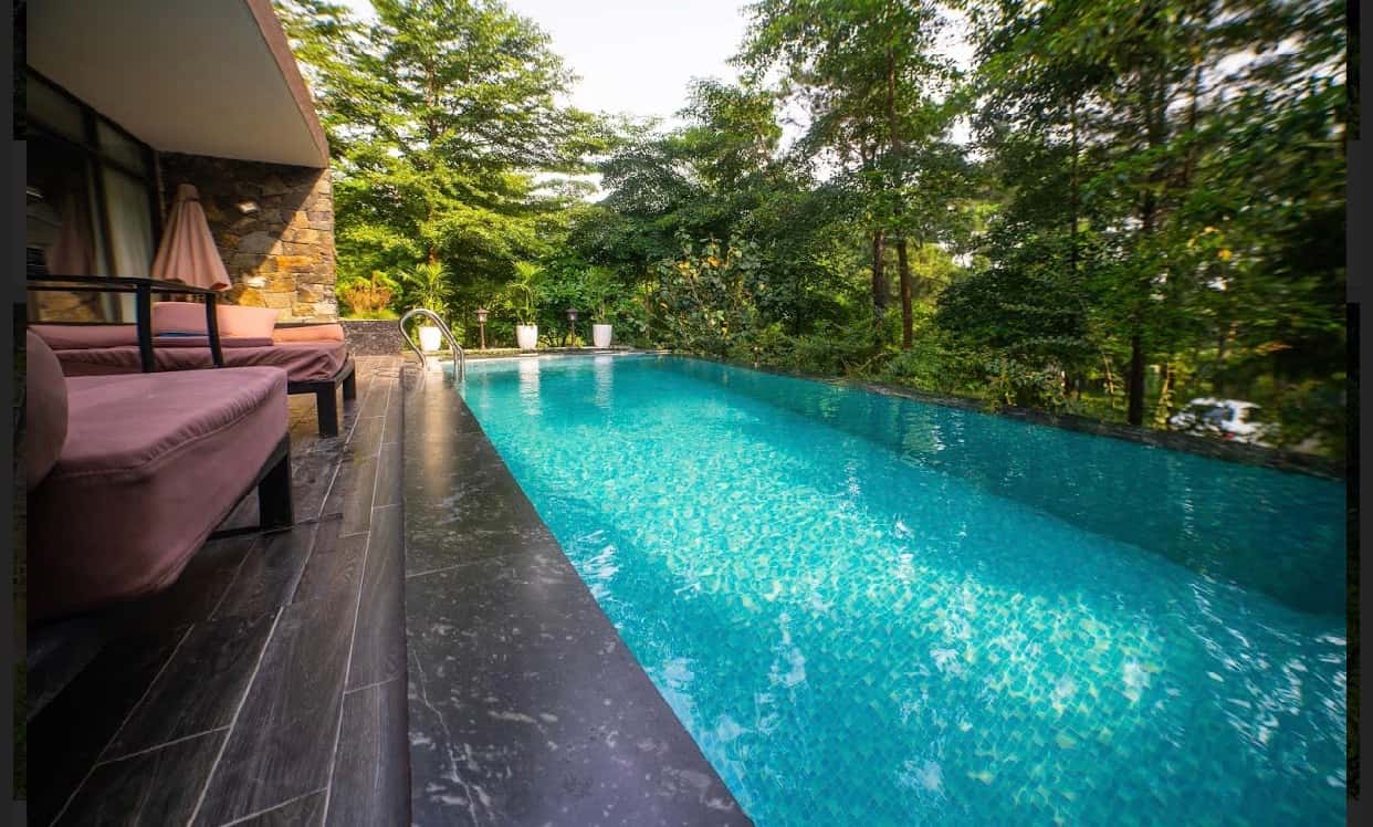 Private swimming pool