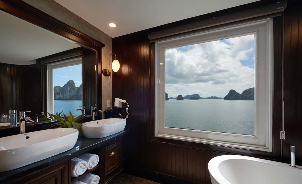 paradise elegance cruise 31 cabins ha long