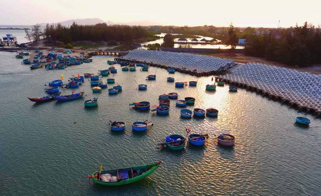 cang ca loc an dia diem du lich vung tau attvut31