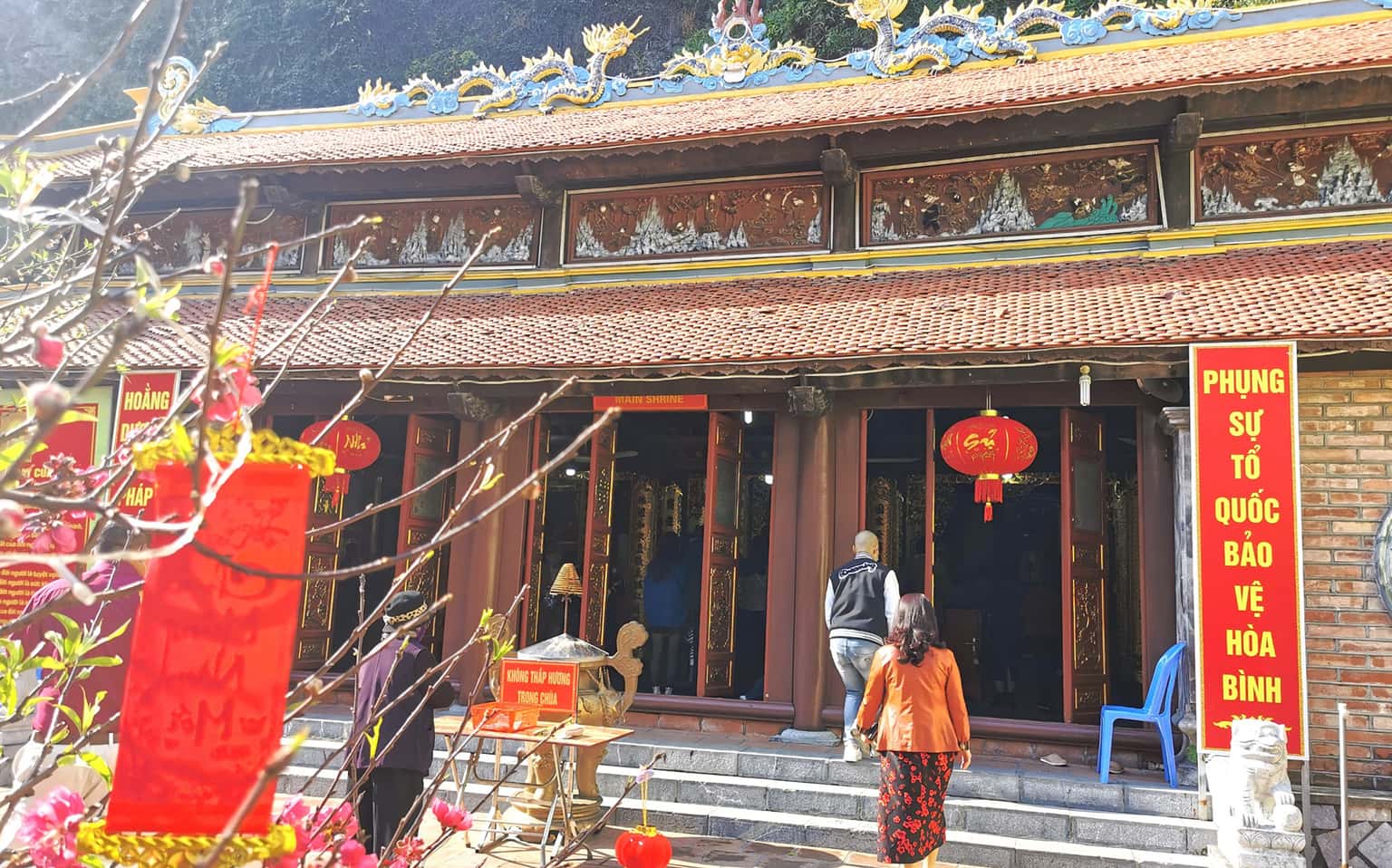 chua long tien dia diem du lich ha long attvdo21 