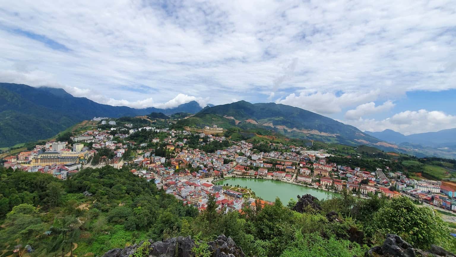 Vòng Cung Tây Bắc (5N4Đ): Mai Châu - Mộc Châu - Sơn La - Điện Biên - Lai Châu - SaPa 