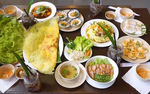 banh khot co ba huong dan du lich bai sau vung tau